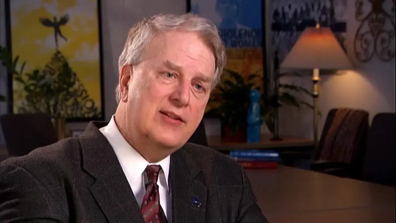 In Debt We Trust: America Before the Bubble Bursts