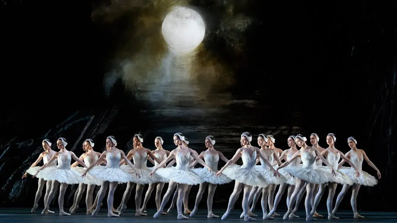 Royal Opera House: Swan Lake