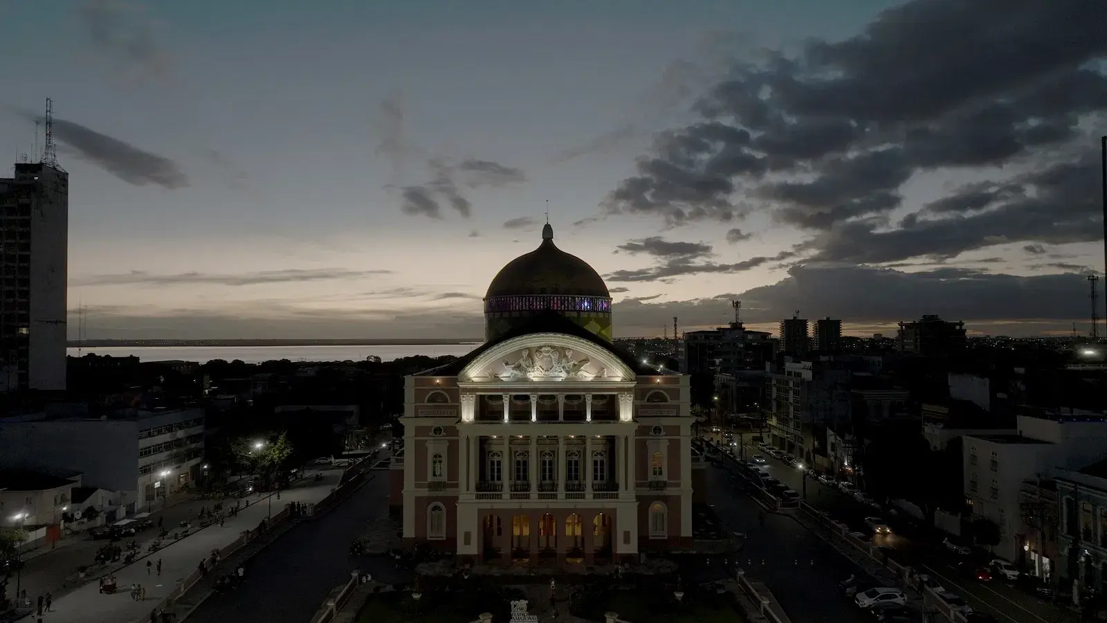 Teatro Amazonas: The Art of Sound and Nature