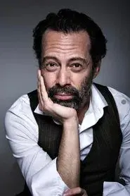 Fernando Arze Echalar