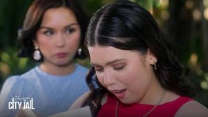 Divina is about to bring drama!