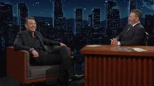 Joel McHale, SZA, Musical Guest Blondshell