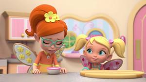 Dazzle Loves To Sing!