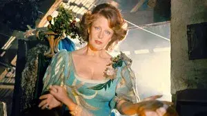 In an Old Manor House or The Independence of Triangles