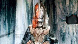 The Three Doctors (3)