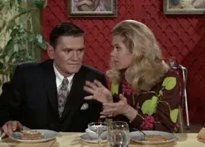 Samantha and Darrin in Mexico City