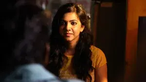 Kadhalum Kadanthu Pogum