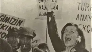 Karanlıkta Uyananlar