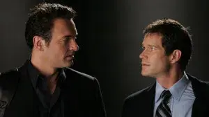 Rose & Raven Rosenberg