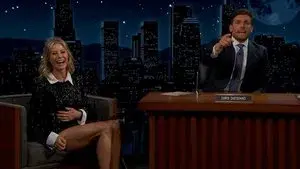 Julie Bowen, Isaiah Hartenstein, Cuco